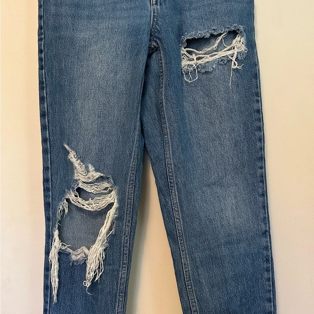 Topshop Mom Jeans Women’s 28 High Rise Distressed Medium Wash Denim